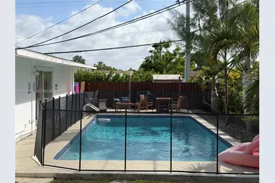 19640 Lenaire Dr, Cutler Bay, FL 33157 - Photo 7