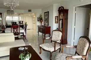 1400 SW 131st Way, Pembroke Pines, FL 33027 - Photo 5