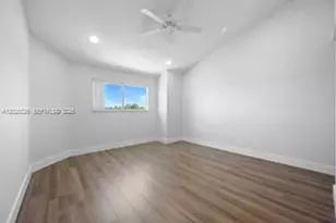 3425 NW 44th St, Oakland Park, FL 33309 - Photo 11