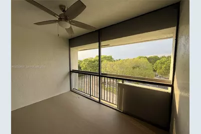 731 N Pine Island Rd #401, Plantation, FL 33324 - Photo 23