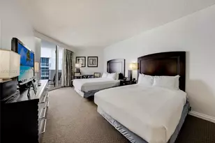 17375 Collins Ave, Sunny Isles Beach, FL 33160 - Photo 11