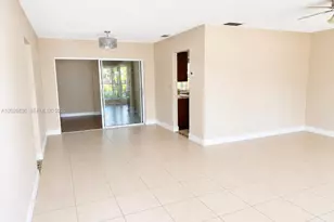 6560 NW 25th Ct, Sunrise, FL 33313 - Photo 3