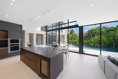 571 Glenridge Rd, Key Biscayne, FL 33149 - Photo 15
