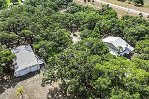 3079 Frontier Cir, Other City - In The State Of Florida, FL 33935 - Photo 43