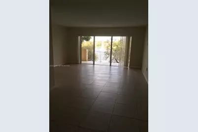 9351 Fontainebleau Bl #B214, Miami, FL 33172 - Photo 3