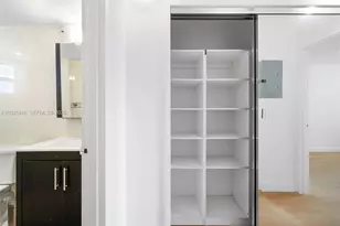 1300 Lincoln Rd, Miami Beach, FL 33139 - Photo 21