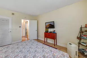 1300 Lincoln Rd, Miami Beach, FL 33139 - Photo 17