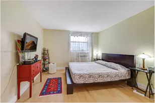 1300 Lincoln Rd, Miami Beach, FL 33139 - Photo 15