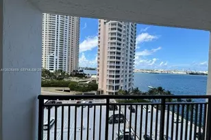 540 Brickell Key Dr, Miami, FL 33131 - Photo 27