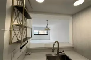 540 Brickell Key Dr, Miami, FL 33131 - Photo 23