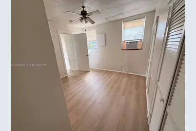 1919 SW 2nd St #B, Miami, FL 33135 - Photo 11