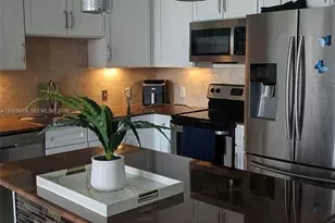 2001 Biscayne Blvd, Miami, FL 33137 - Photo 3