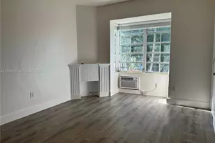 1250 Pennsylvania Ave, Miami Beach, FL 33139 - Photo 5