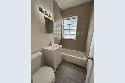 1250 Pennsylvania Ave #4, Miami Beach, FL 33139 - Photo 7