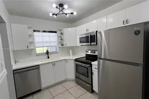 7980 N French Dr, Pembroke Pines, FL 33024 - Photo 1