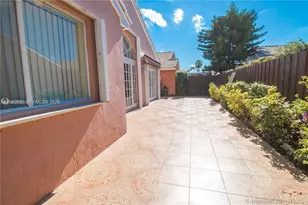 8224 SW 157th Ct, Miami, FL 33193 - Photo 23