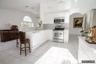 8224 SW 157th Ct, Miami, FL 33193 - Photo 3