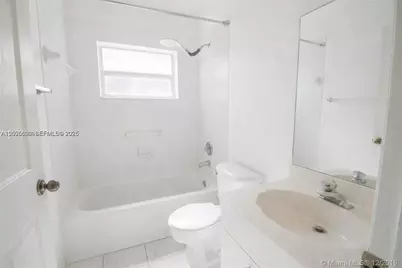 8224 SW 157th Ct, Miami, FL 33193 - Photo 17