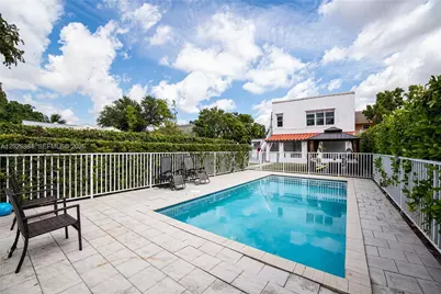2255 SW 10th St #B, Miami, FL 33135 - Photo 5