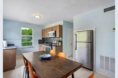 2255 SW 10th St #B, Miami, FL 33135 - Photo 13