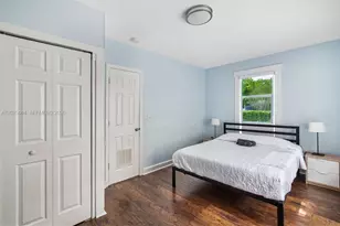 2255 SW 10th St, Miami, FL 33135 - Photo 23