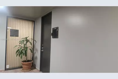 8370 W Flagler St #246, Miami, FL 33144 - Photo 3