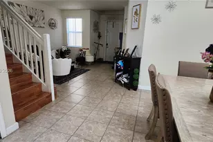 8652 NW 112th Ct, Doral, FL 33178 - Photo 11