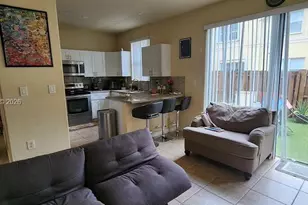 8652 NW 112th Ct, Doral, FL 33178 - Photo 11