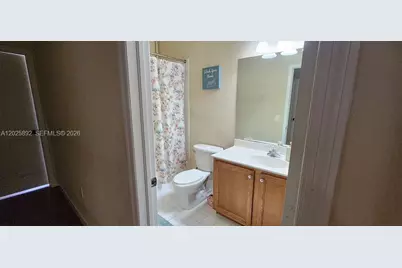 8652 NW 112th Ct, Doral, FL 33178 - Photo 19