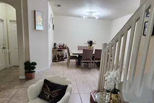 8652 NW 112th Ct, Doral, FL 33178 - Photo 7
