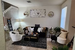 8652 NW 112th Ct, Doral, FL 33178 - Photo 7