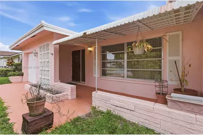 4901 NW 53rd St, Tamarac, FL 33319 - Photo 1