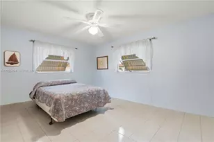 4901 NW 53rd St, Tamarac, FL 33319 - Photo 7