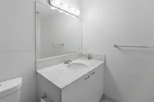 133 NE 2nd Ave, Miami, FL 33132 - Photo 31