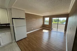 1121 SW 122nd Ave, Miami, FL 33184 - Photo 1