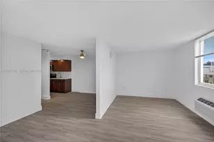 1255 Collins Ave, Miami Beach, FL 33139 - Photo 13