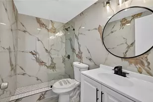 1255 Collins Ave, Miami Beach, FL 33139 - Photo 19