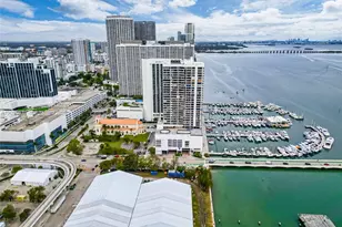 555 NE 15th St, Miami, FL 33132 - Photo 33
