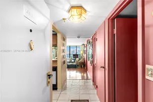 555 NE 15th St, Miami, FL 33132 - Photo 5