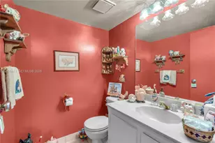 555 NE 15th St, Miami, FL 33132 - Photo 21