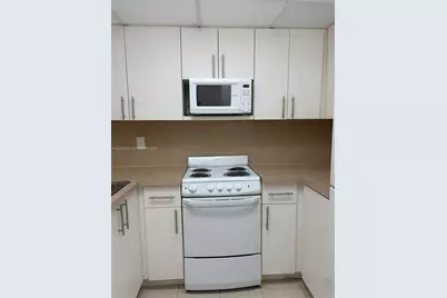 6820 W Flagler St #212, Miami, FL 33144 - Photo 13