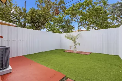 1743 SW 17th St #1, Miami, FL 33145 - Photo 23
