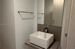 1000 Brickell, Miami, FL 33131 - Photo 23