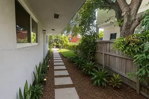 1874 NW 19th St, Miami, FL 33125 - Photo 9