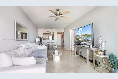 3020 NE 32nd Ave #716, Fort Lauderdale, FL 33308 - Photo 7