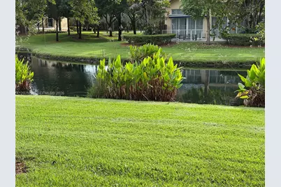 821 E Village Cir #821, Davie, FL 33325 - Photo 17