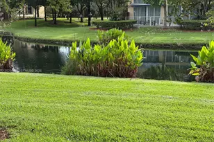 821 E Village Cir, Davie, FL 33325 - Photo 17