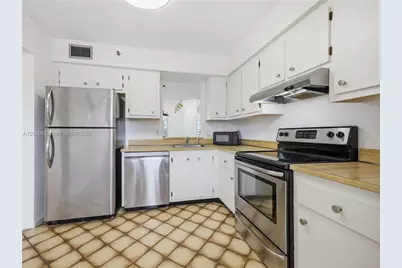 14623 Bonaire Blvd #405, Delray Beach, FL 33446 - Photo 7