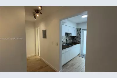 [Address not provided], Miami Beach, FL 33141 - Photo 7