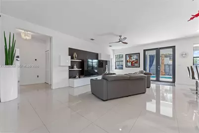 14856 SW 27th Ter, Miami, FL 33185 - Photo 17